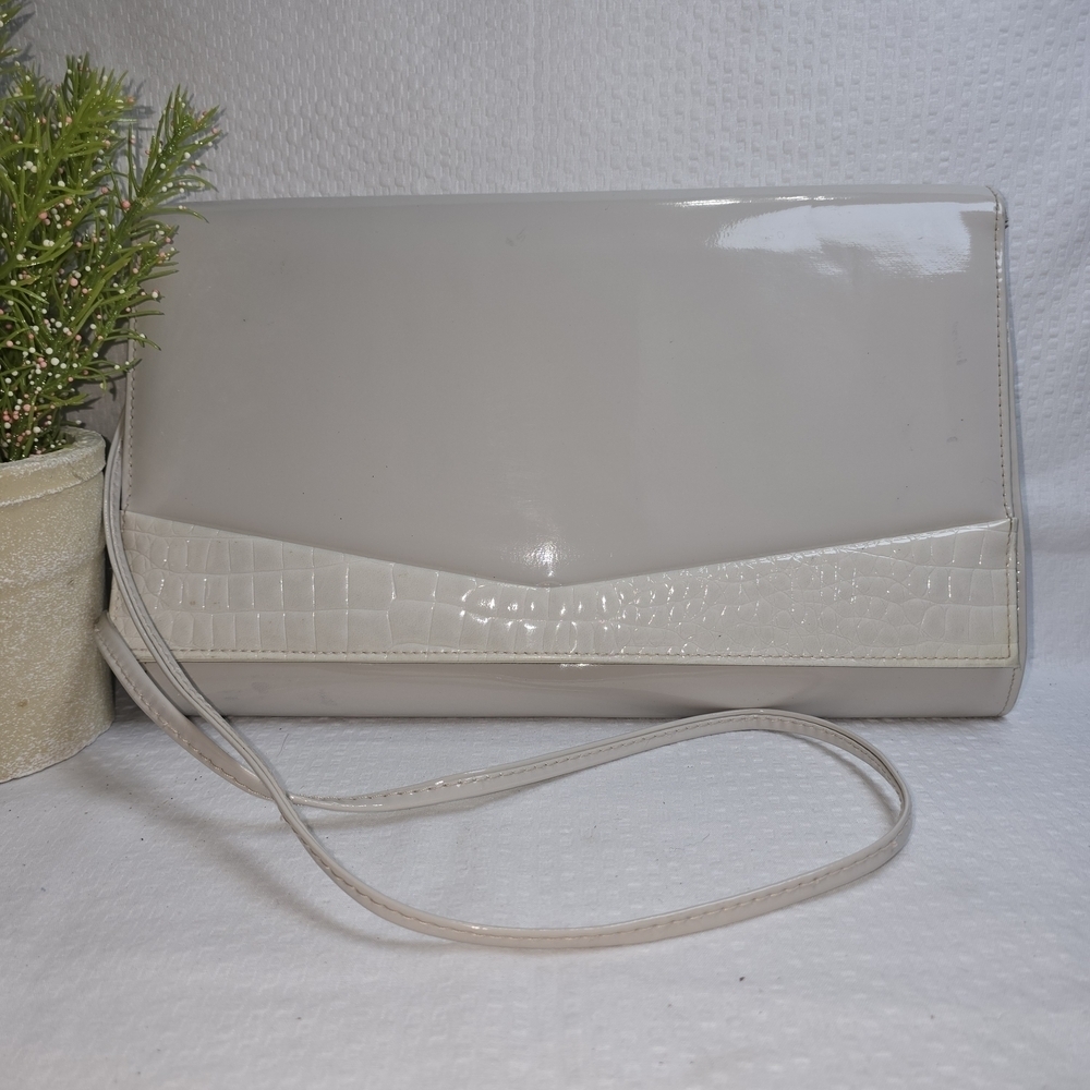 VINTAGE PATENT LEATHER CROC EMBOSSED GRAY CROSSBODY PURSE ENVELOPE STYLE
